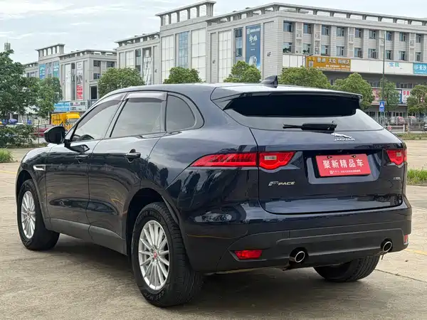 Jaguar F-PACE 2018