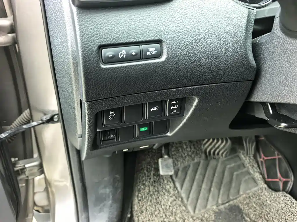 Nissan X-Trail 2014 — фото 15