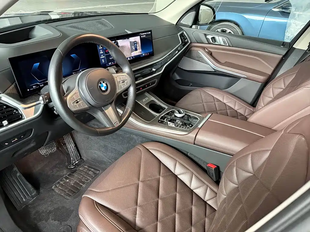 BMW X5 2025 — фото 13