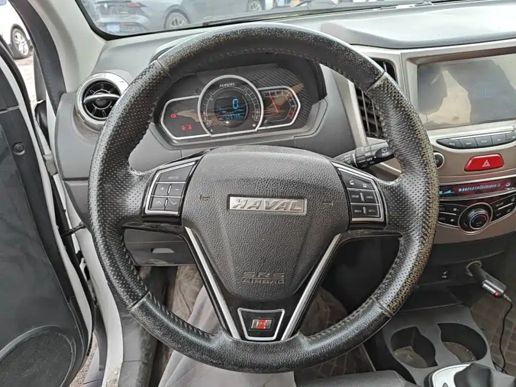 Haval H1 2017 — фото 11