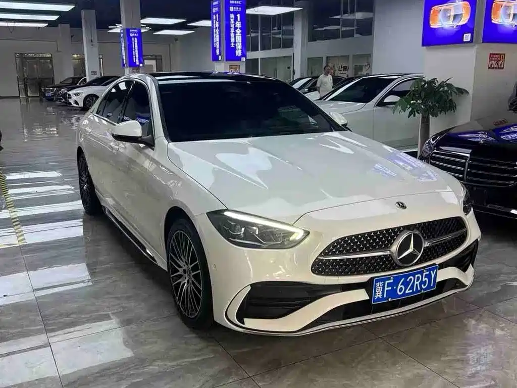 Mercedes-Benz C-Class 2022