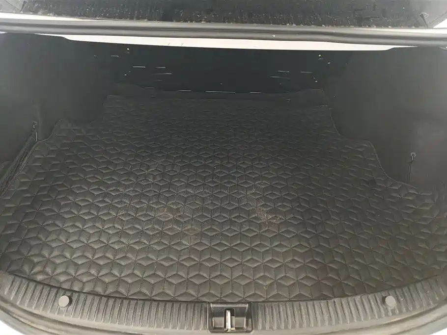 Mercedes-Benz C-Class 2020