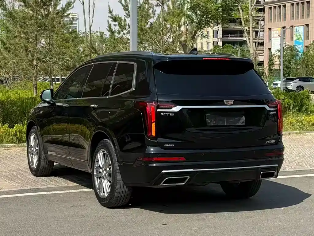 Cadillac XT6 2021 — фото 9