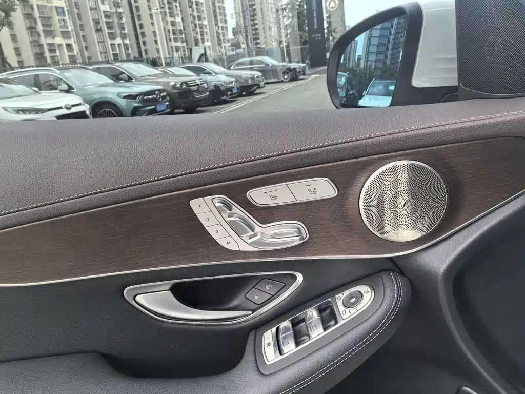 Mercedes-Benz GLC 2022 — фото 14
