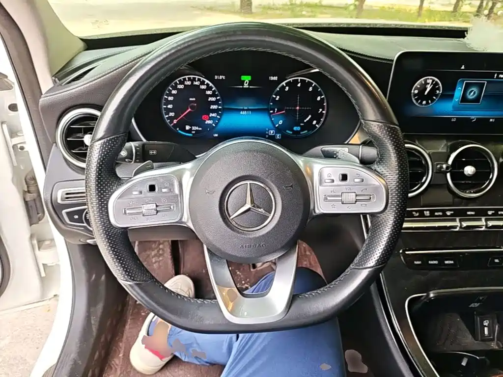 Mercedes-Benz C-Class 2021 — фото 11