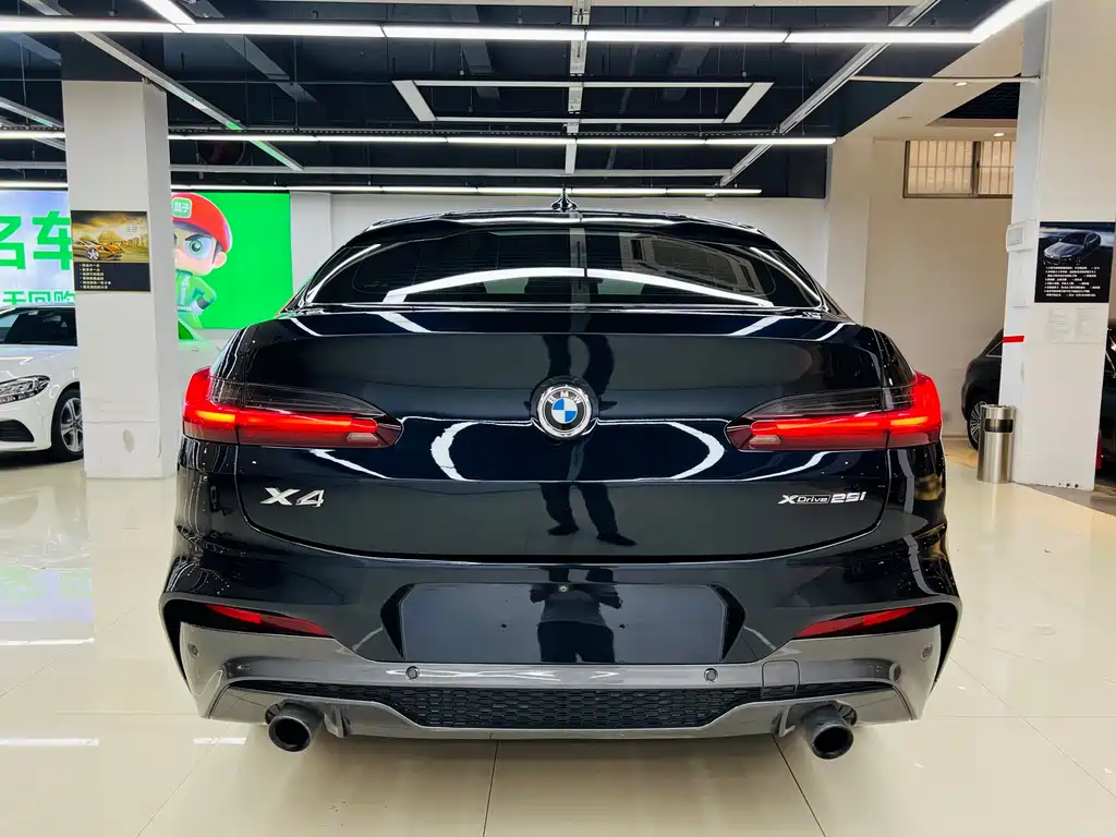 BMW X4 2019 — фото 17
