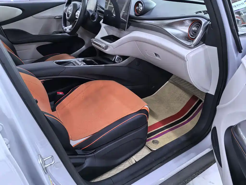 BYD Dolphin 2023 — фото 10