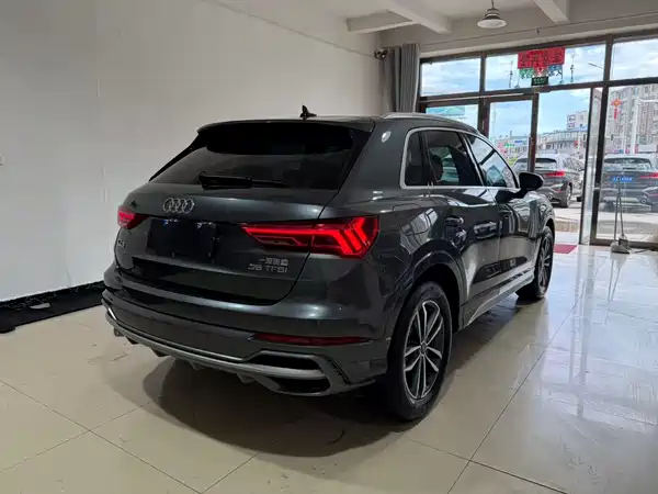 Audi Q3 2023