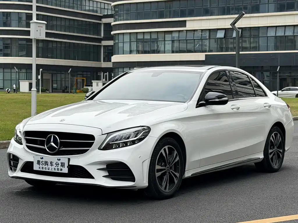 Mercedes-Benz C-Class 2019 — фото 1