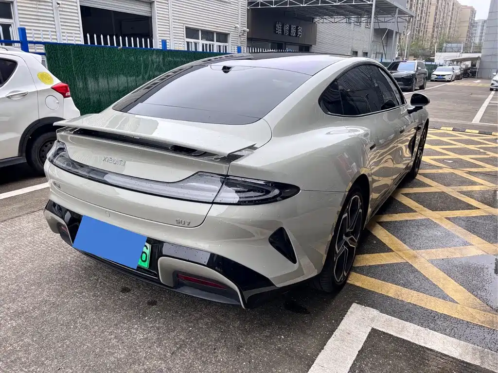 Xiaomi SU7 2025 — фото 16