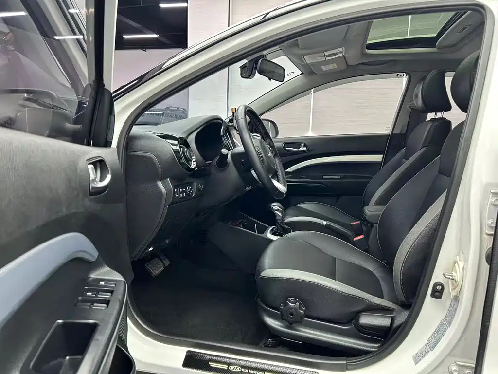 Kia KX1 2021 — фото 9