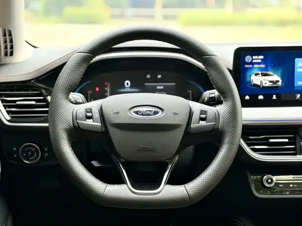 Ford Focus 2022