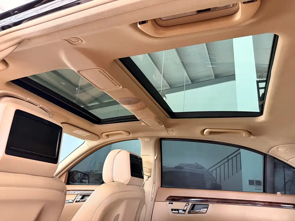Mercedes-Benz S-Class 2011 — фото 21