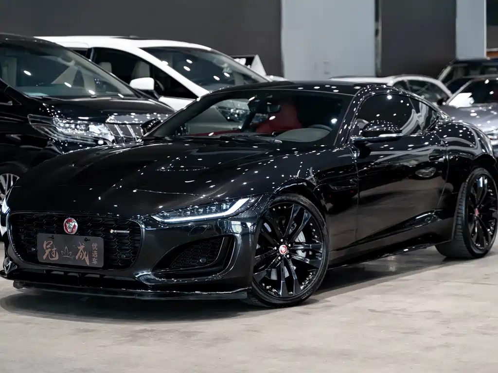 Jaguar F-TYPE 2023 — фото 1