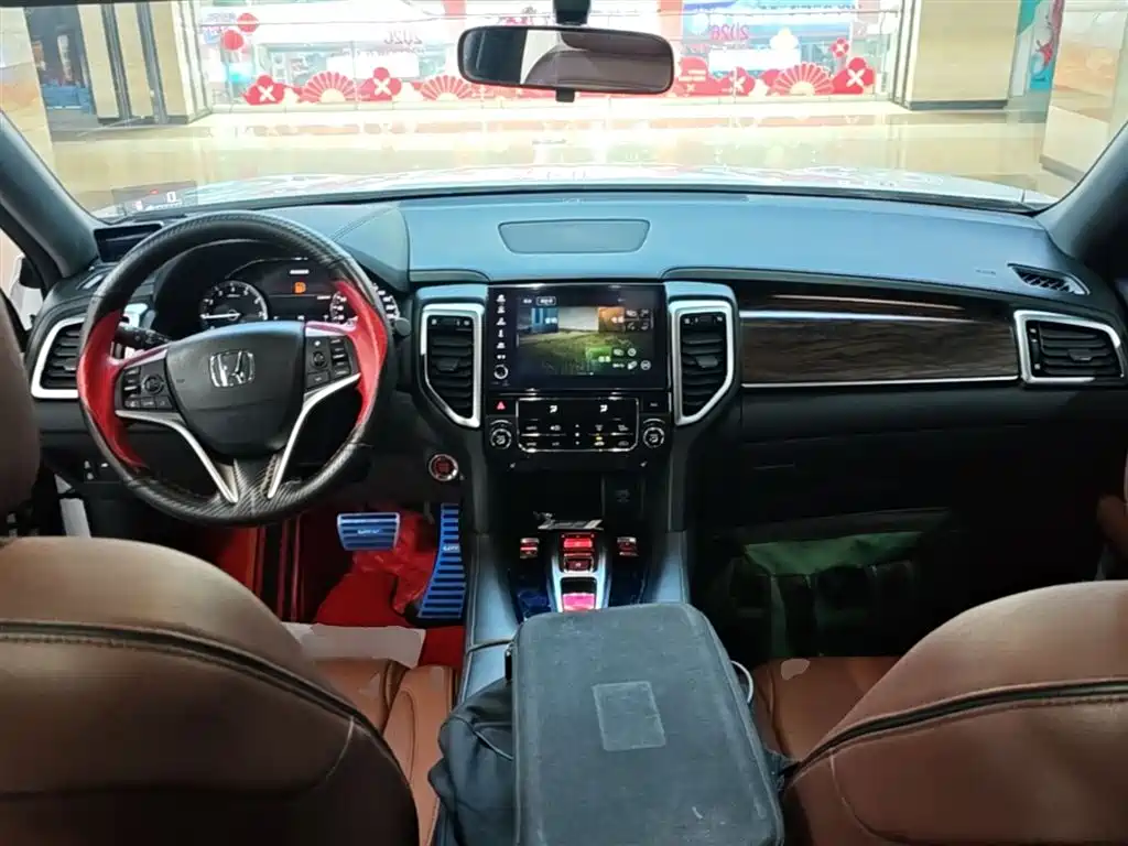 Honda UR-V 2017 — фото 10