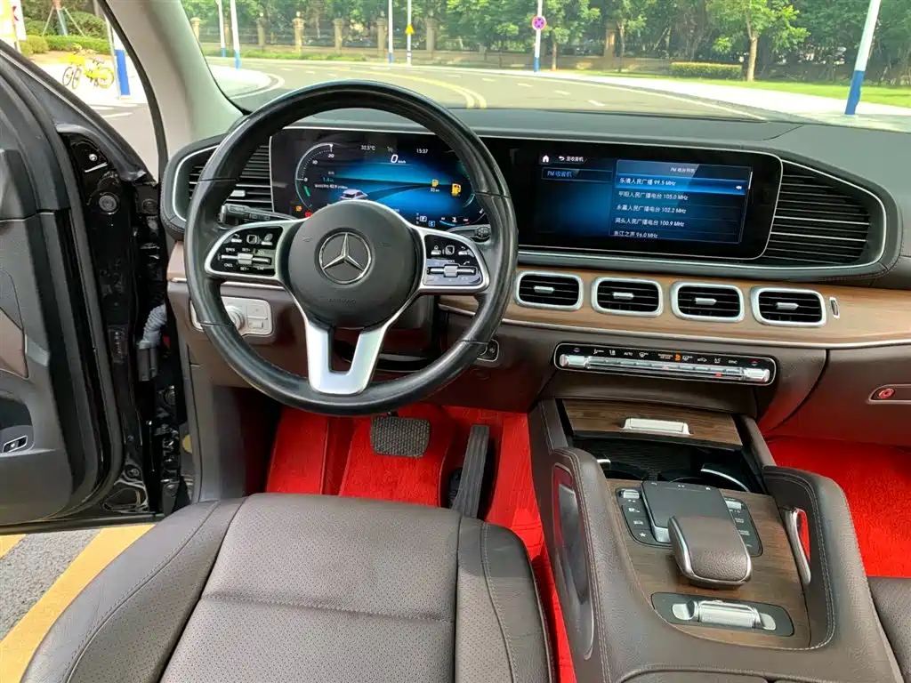 Mercedes-Benz GLE 2021 — фото 16