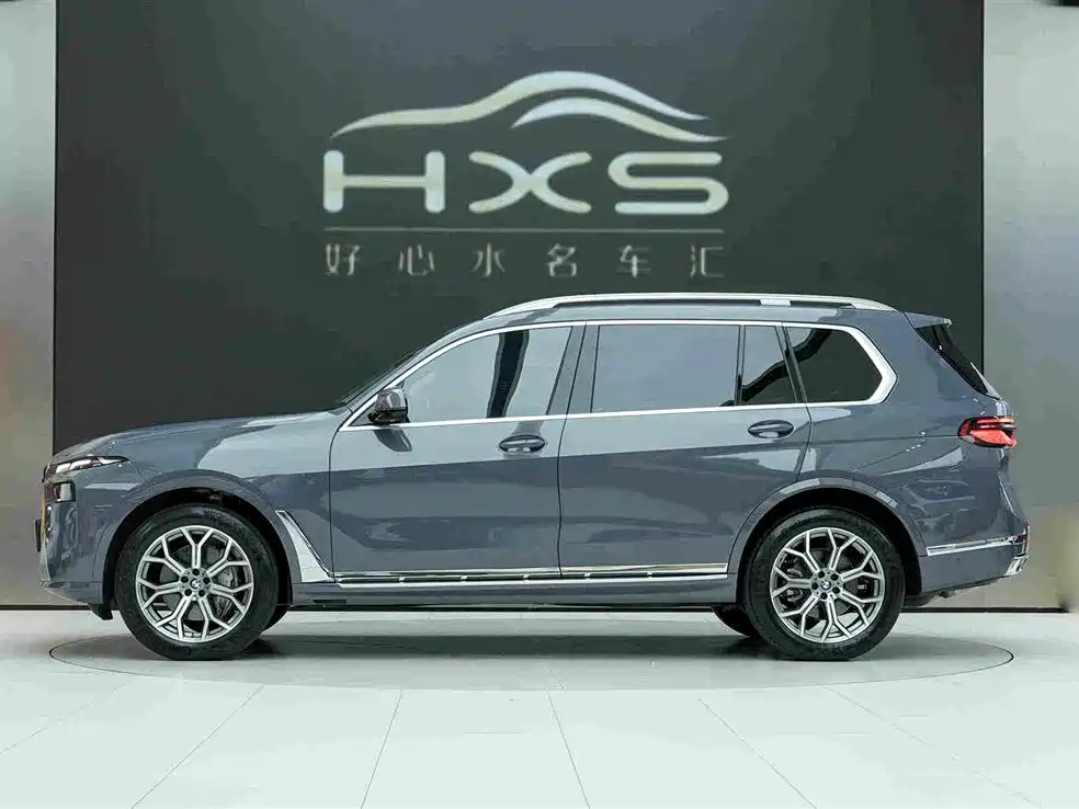 BMW X7 2023 — фото 3