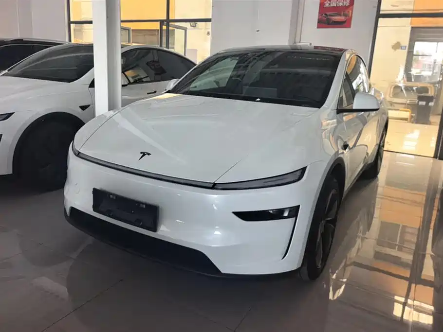 Tesla Model Y 2026