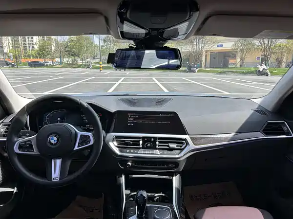 BMW 3 Series 2021