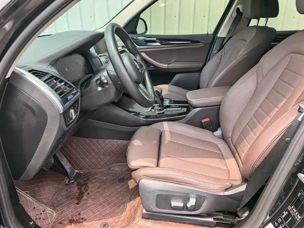 BMW X3 2021