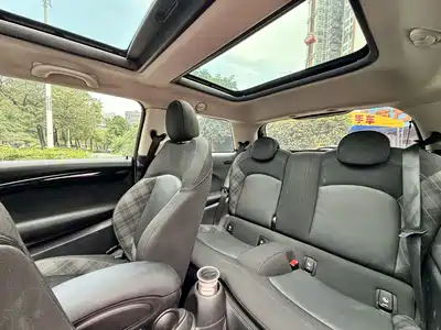 MINI MINI 2018
