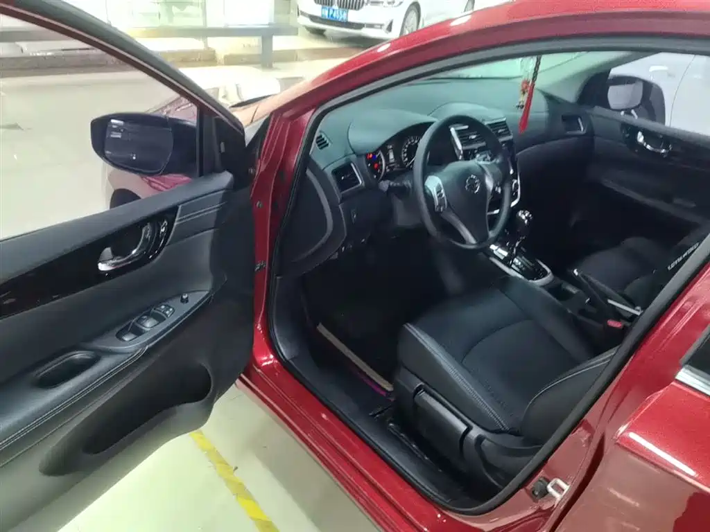 Nissan Tiida 2019 — фото 16