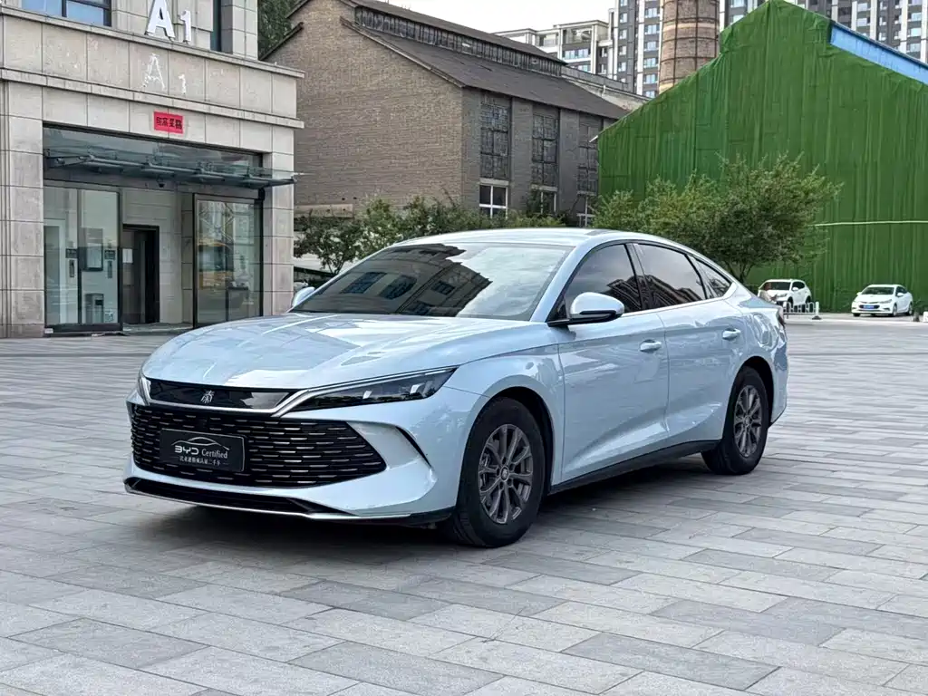 BYD Qin L 2024 — фото 1