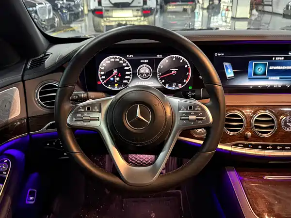 Mercedes-Benz S-Class 2018