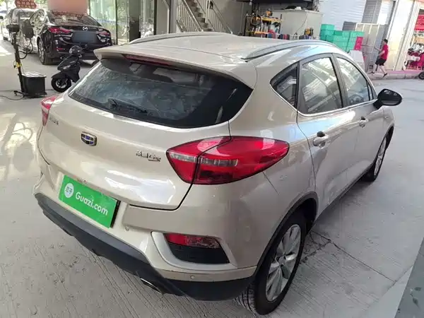 Geely Emgrand GS 2016