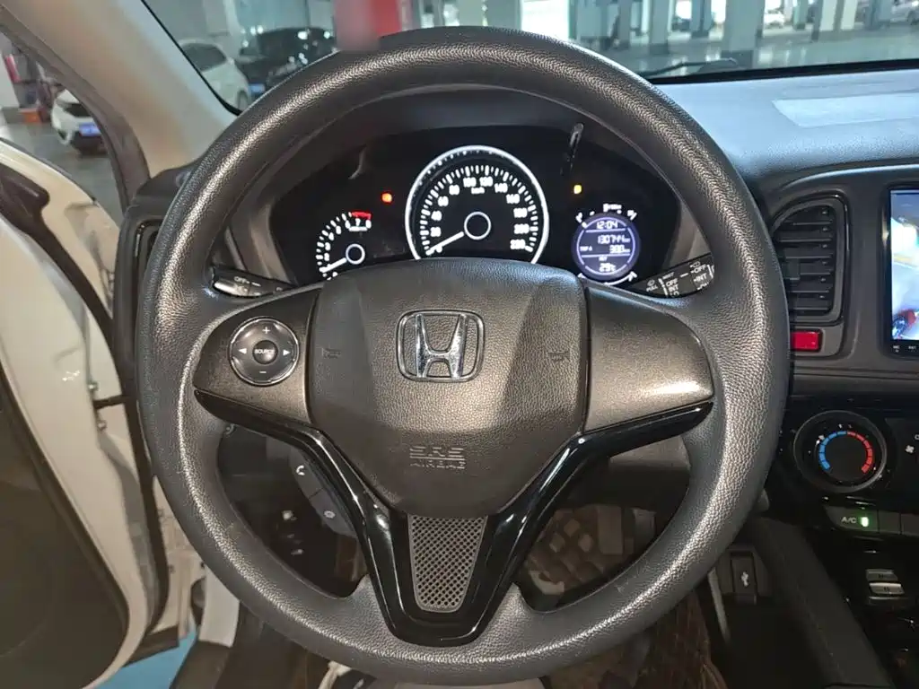Honda Vezel 2017 — фото 11
