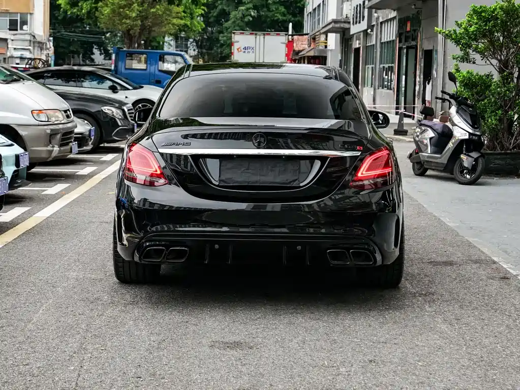 Mercedes-Benz C-Class AMG 2020 — фото 11