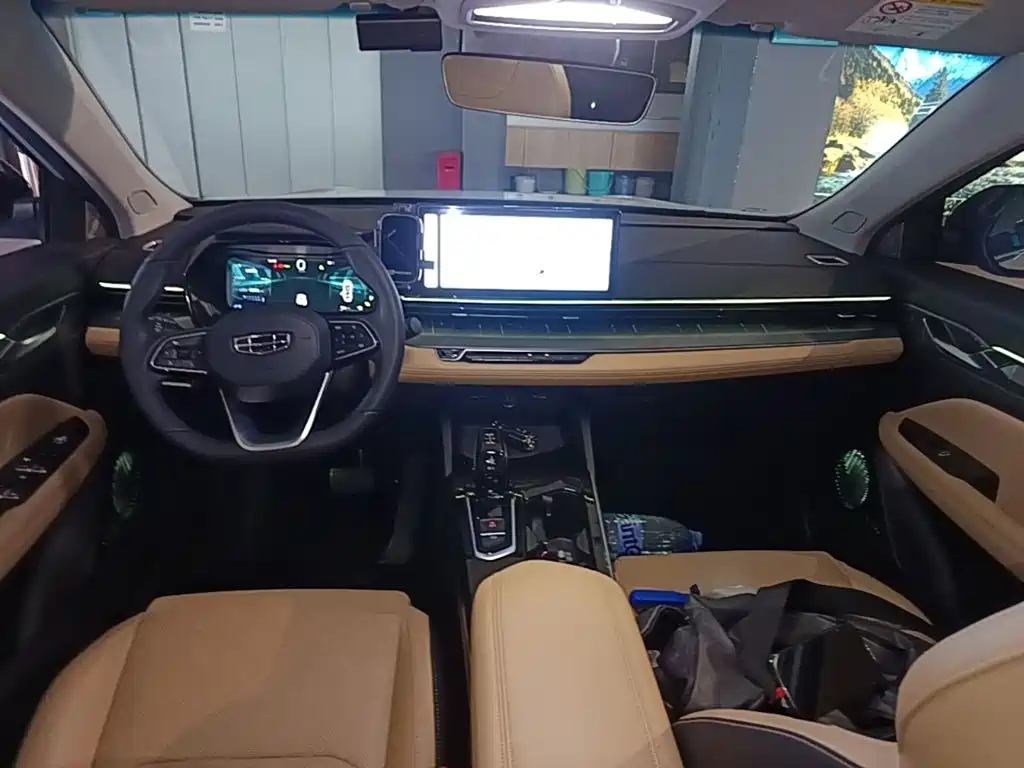 Geely Emgrand L Hip 2023 — фото 10
