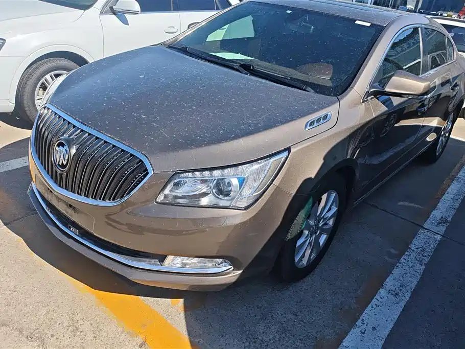 Buick LaCrosse 2016 — фото 1