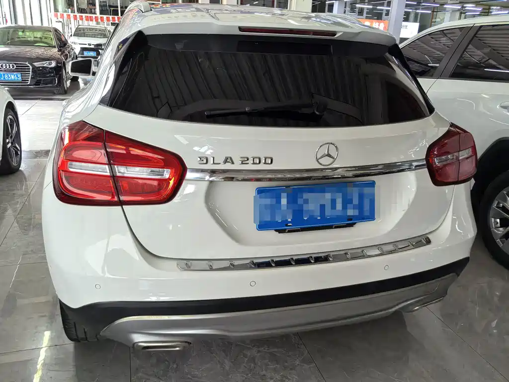 Mercedes-Benz GLA 2015 — фото 5
