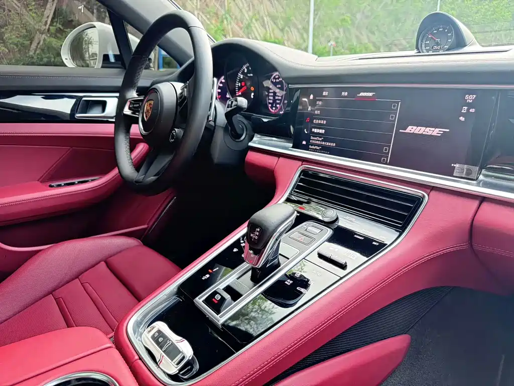 Porsche Panamera 2022 — фото 10