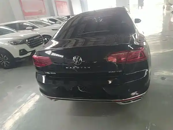 Volkswagen Magotan 2024