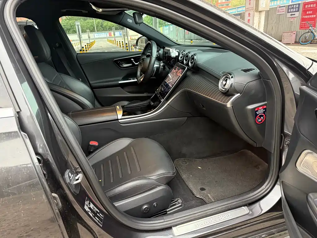 Mercedes-Benz C-Class 2022 — фото 10