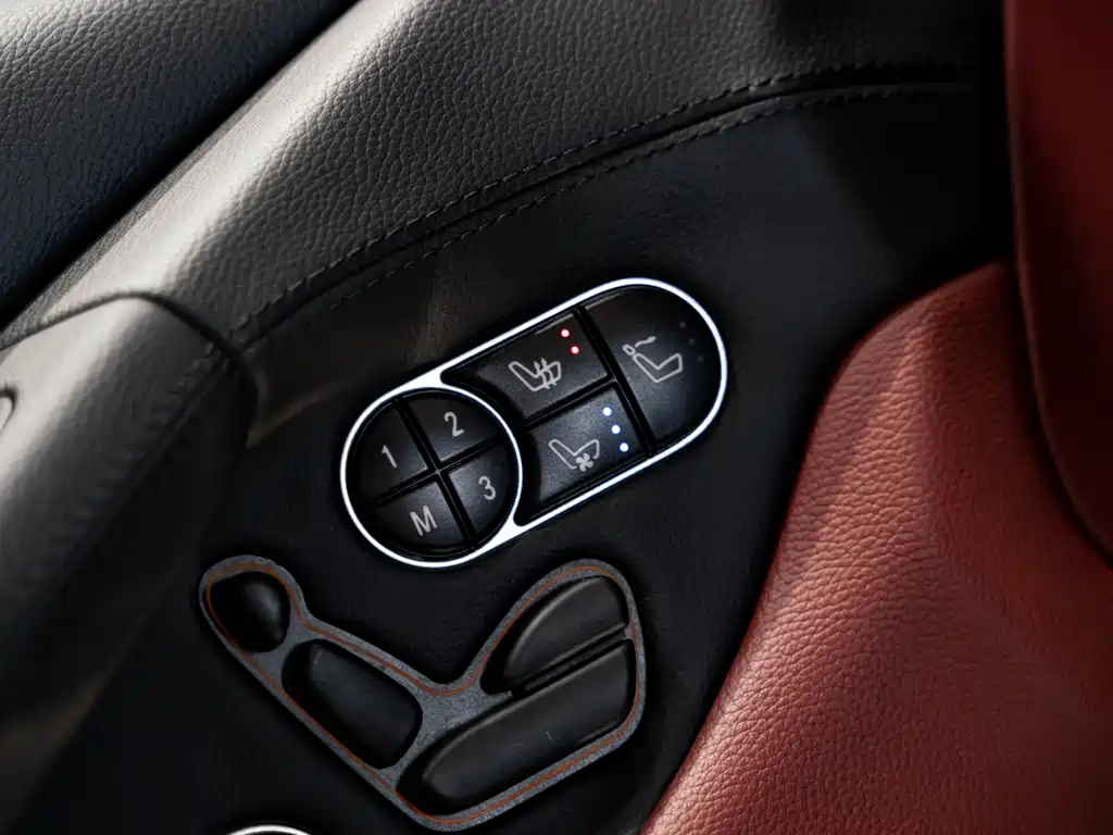 Mercedes-Benz SL-Class 2009 — фото 21
