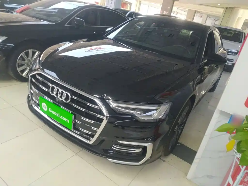 Audi A6L 2025