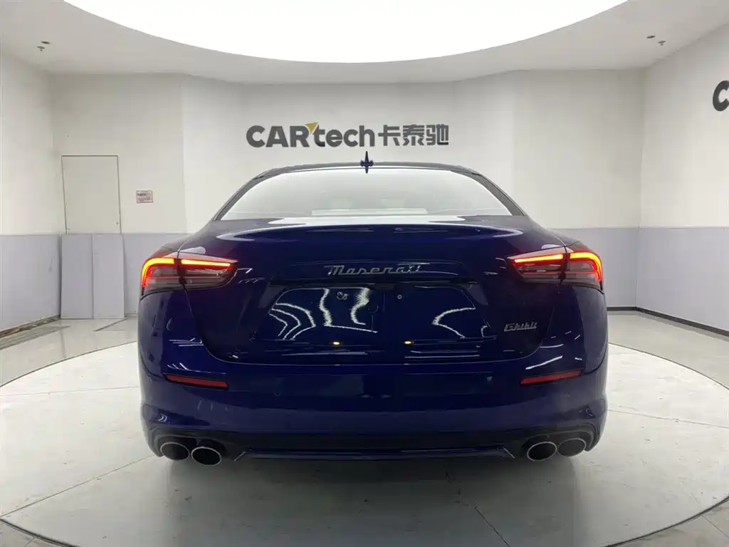 Maserati Ghibli 2022 — фото 6