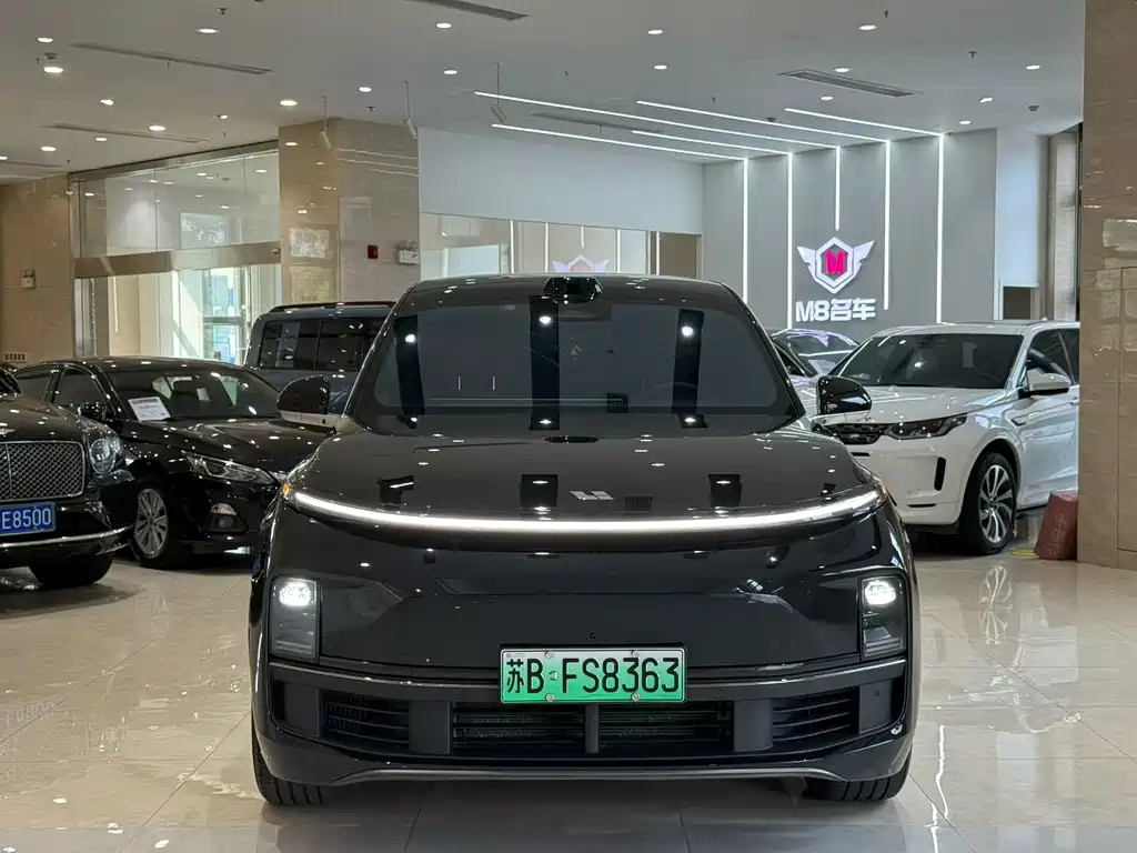 Li Auto Li L8 2024