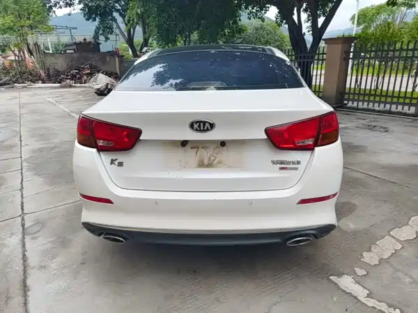 Kia K5 2014