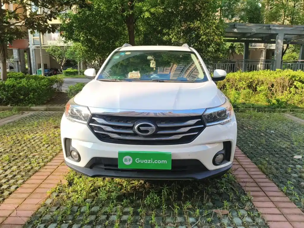 GAC Motor Trumpchi GS4 2015 — фото 24