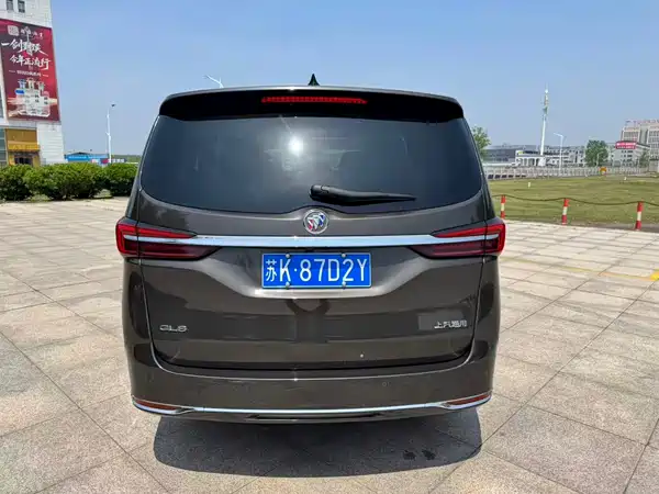 Buick GL8 2021