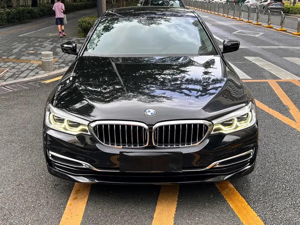BMW 5 Series 2020