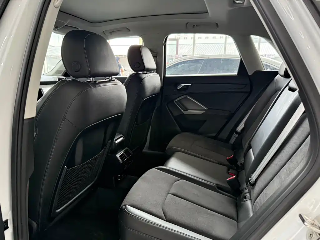 Audi Q3 2023