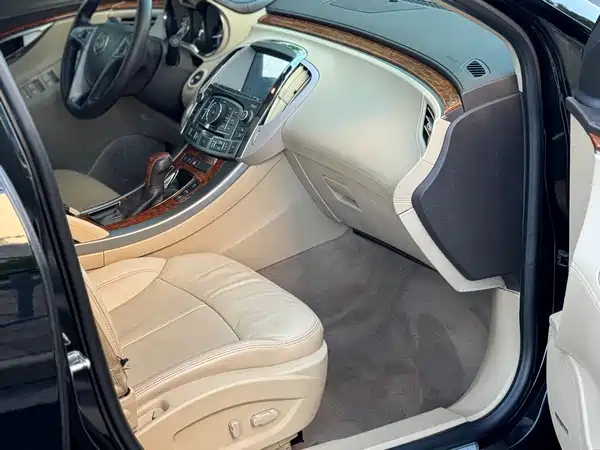 Buick LaCrosse 2010