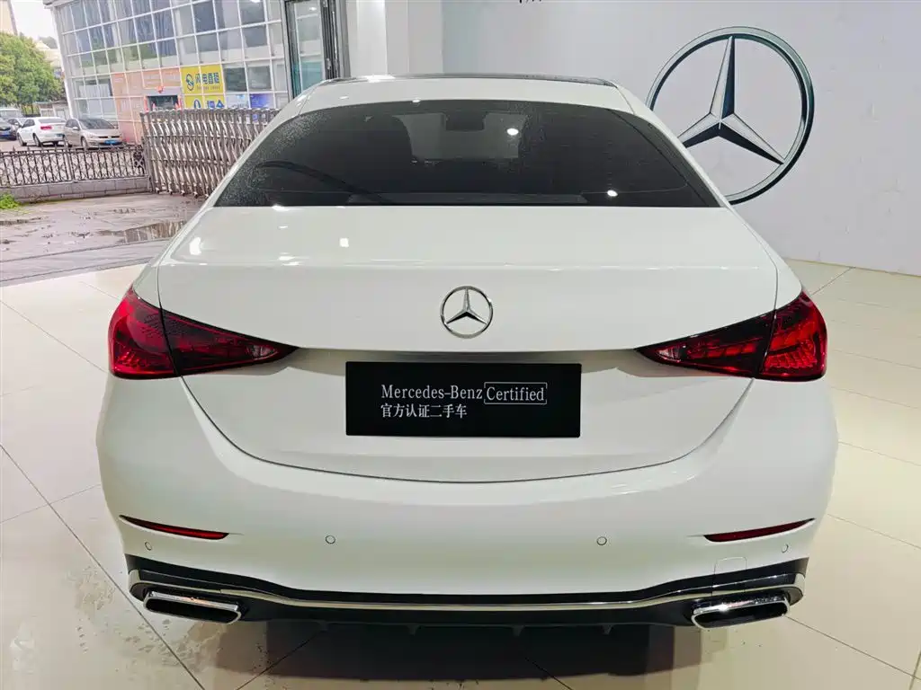 Mercedes-Benz C-Class 2023 — фото 9