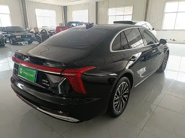 Hongqi H5 2024