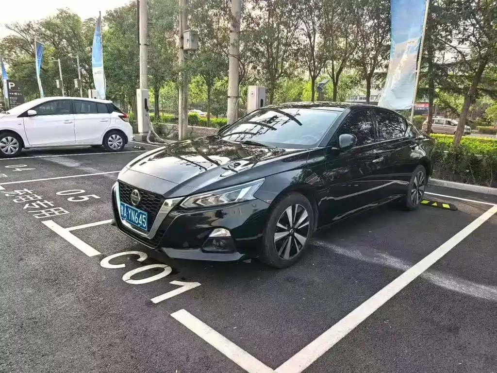 Nissan Teana 2020 — фото 1
